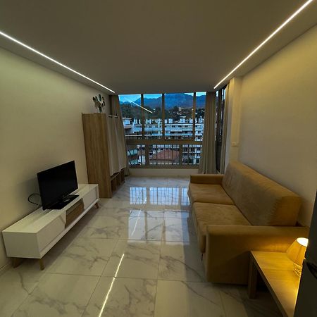 Charmant Studio Avec Vue Montagne Roquebrune-Cap-Martin Exteriör bild